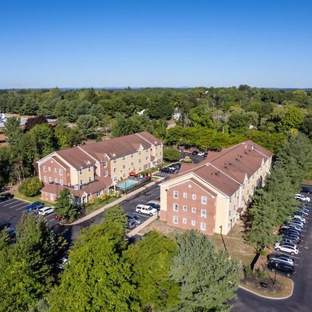 Residences At Tewksbury Extérieur photo